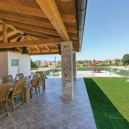 House Sole * Pula